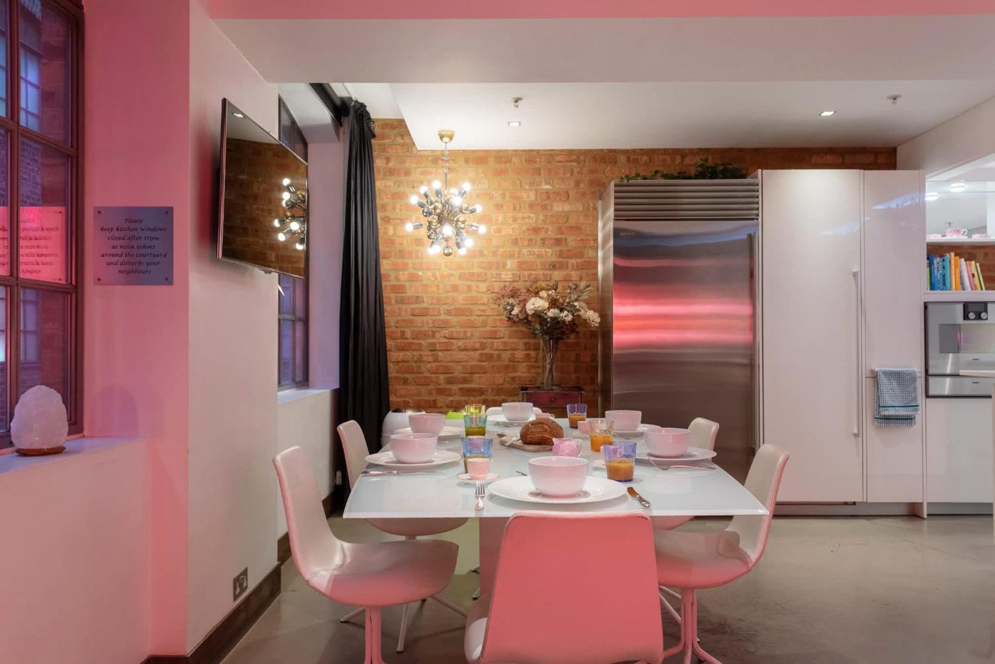 Amazingly Luxurious Loft Apartment, Soho - 3 Bedrooms, 2 Bath & Office London Ngoại thất bức ảnh