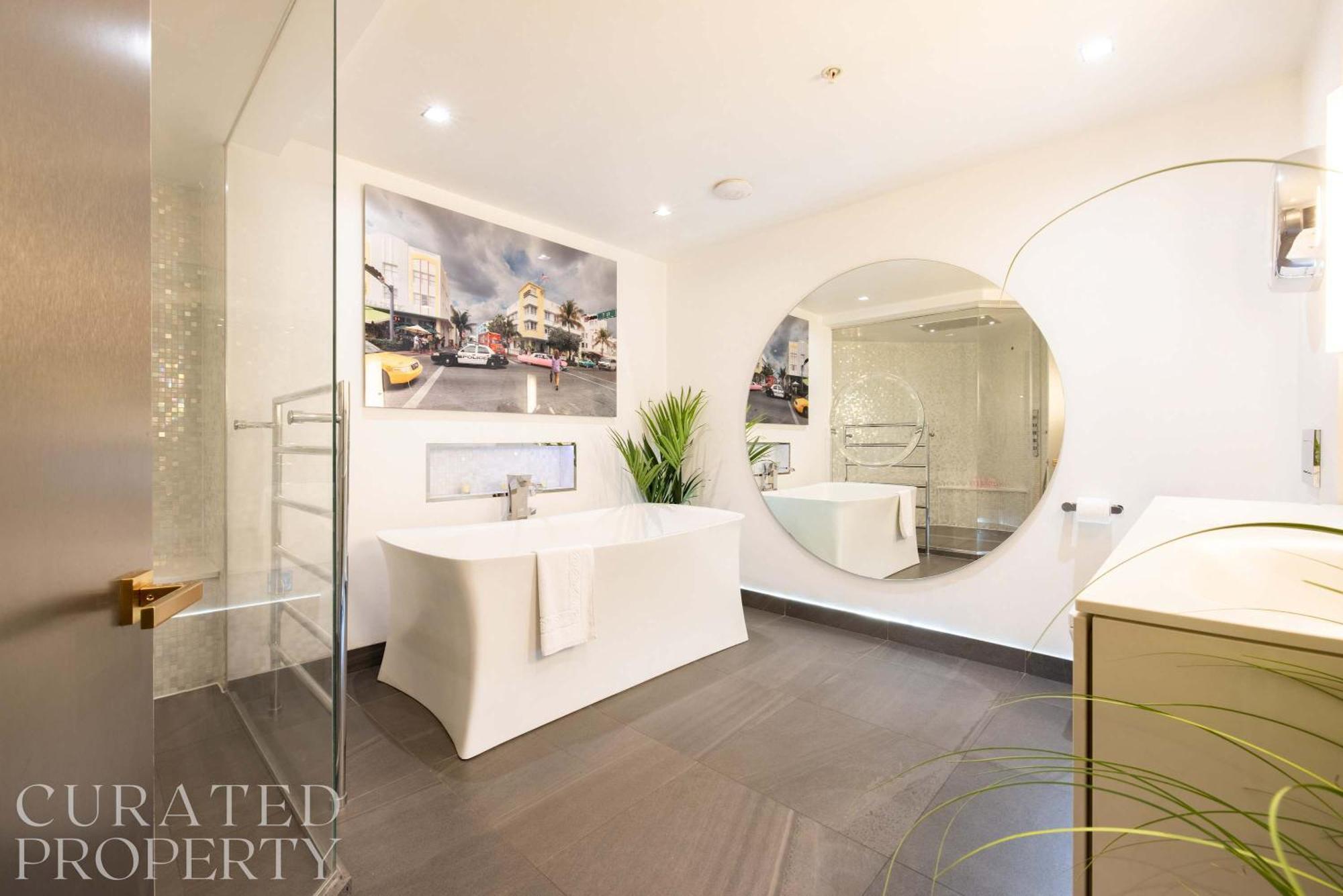 Amazingly Luxurious Loft Apartment, Soho - 3 Bedrooms, 2 Bath & Office London Ngoại thất bức ảnh