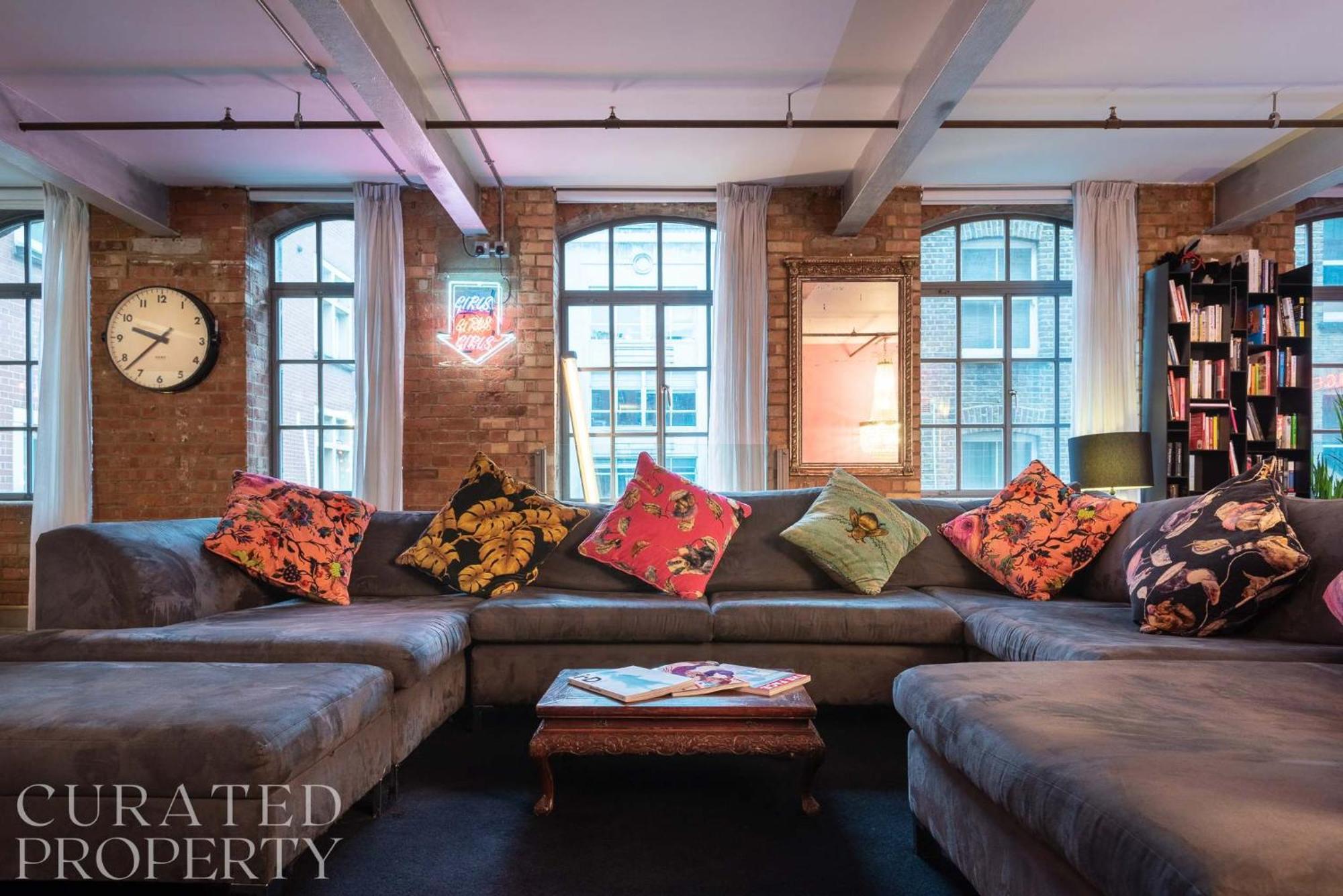 Amazingly Luxurious Loft Apartment, Soho - 3 Bedrooms, 2 Bath & Office London Ngoại thất bức ảnh